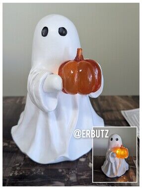 Adorably Spooky Minimalist Ghost Figurine with LED Light Up Pumpkin 🎃